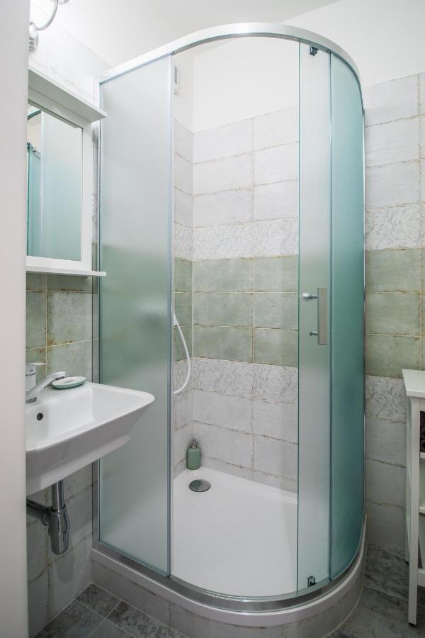 Appartamento apartmán v bytovém domě Turnov Esterno foto